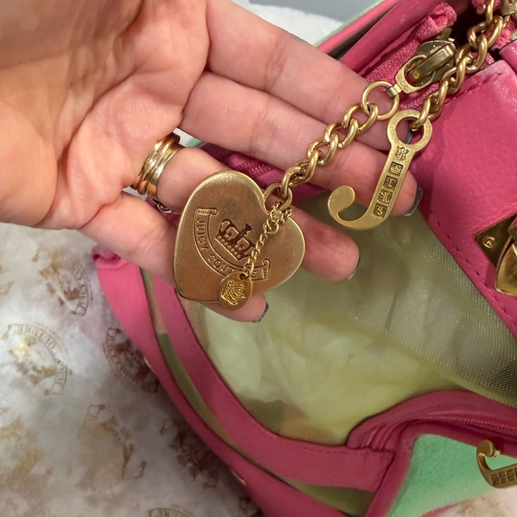 Juicy Couture - Picture 9 of 16